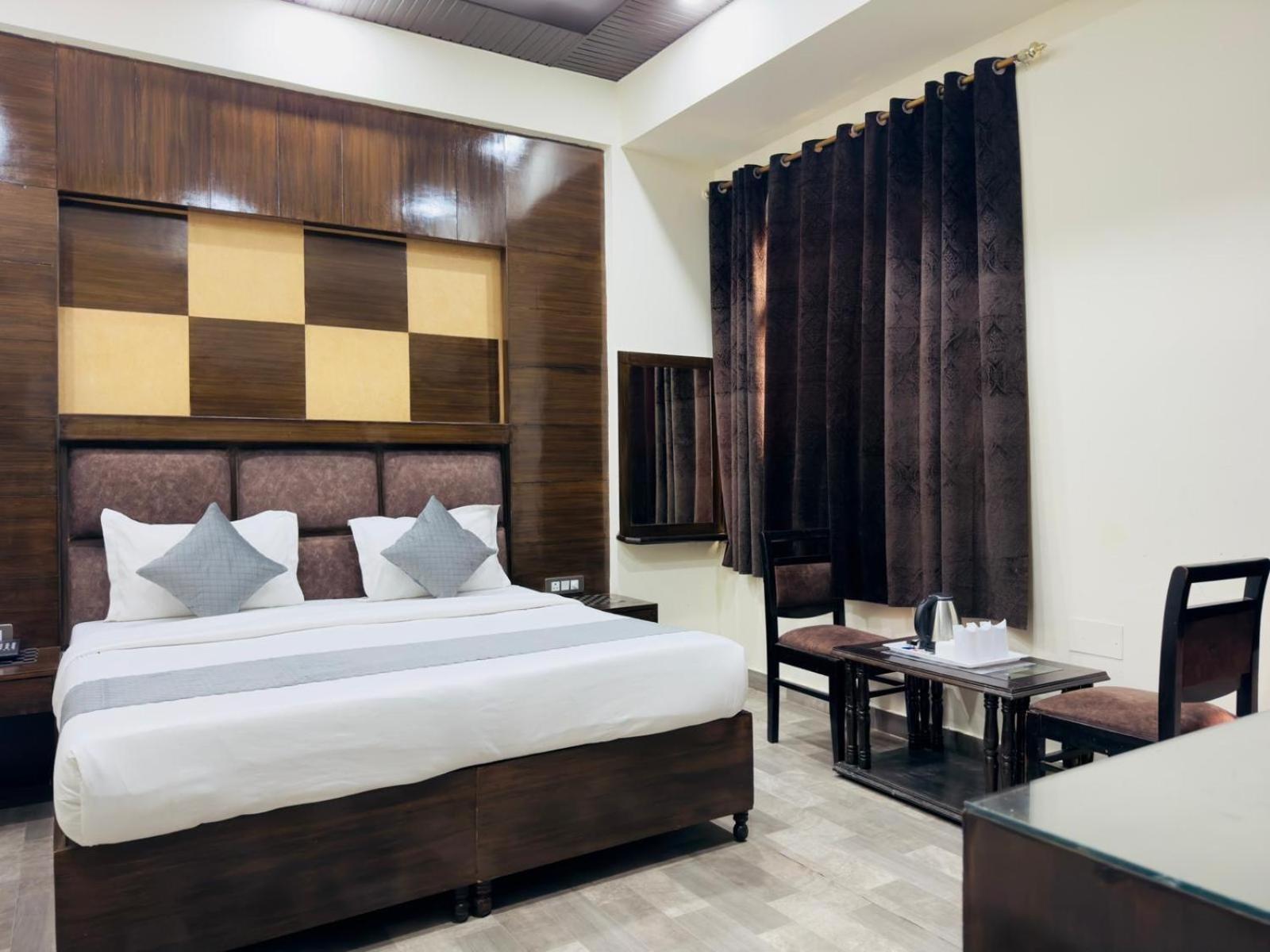Hotel Radiance دلهي المظهر الخارجي الصورة