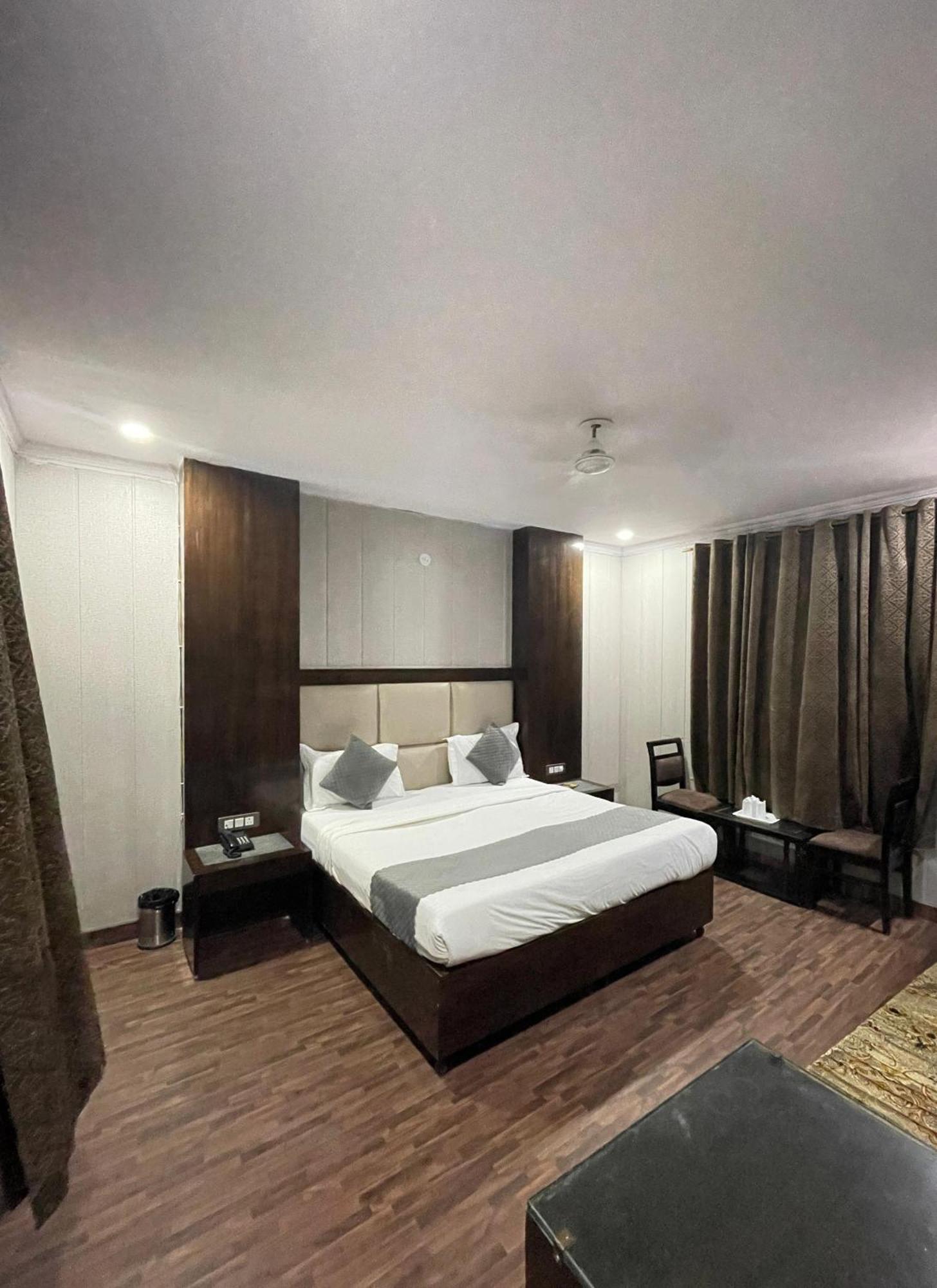 Hotel Radiance دلهي المظهر الخارجي الصورة